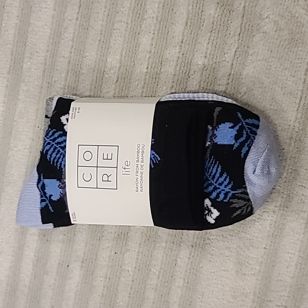 4 for $28 - Core Life Women’s Shoe Size 6-10 Gray & Blue Bamboo Socks